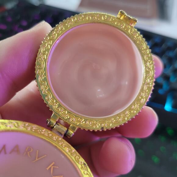 Mary Kay Rose Trinket Box Ceramic Pearl Luster Hinged Gold Trim Collectible - Picture 10 of 11